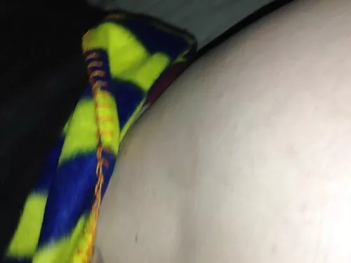 Busty HR moteris ran ...