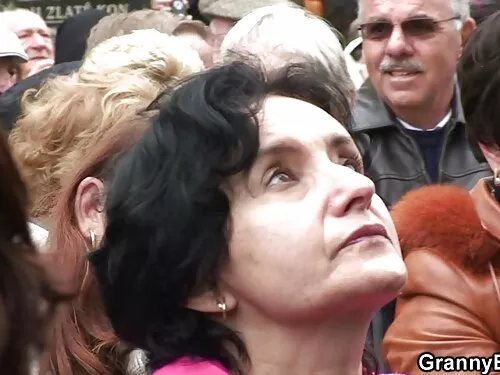 Seserys mieliau aist ...