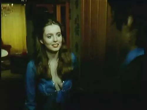 Blondinė čiulpia vyr ...