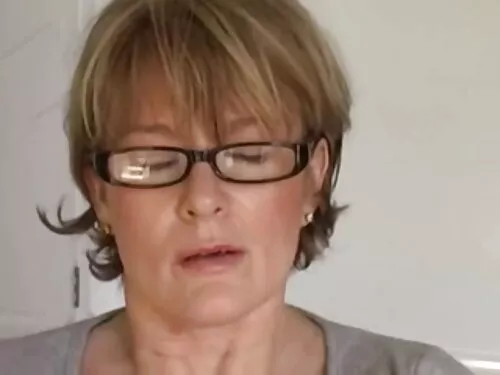 Paskelbė savo nuogą  ...